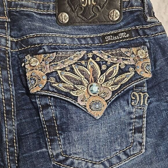 Miss Me Ankle Skinny Jeans With Purple Embellished Floral Pockets - Picture 9 of 11